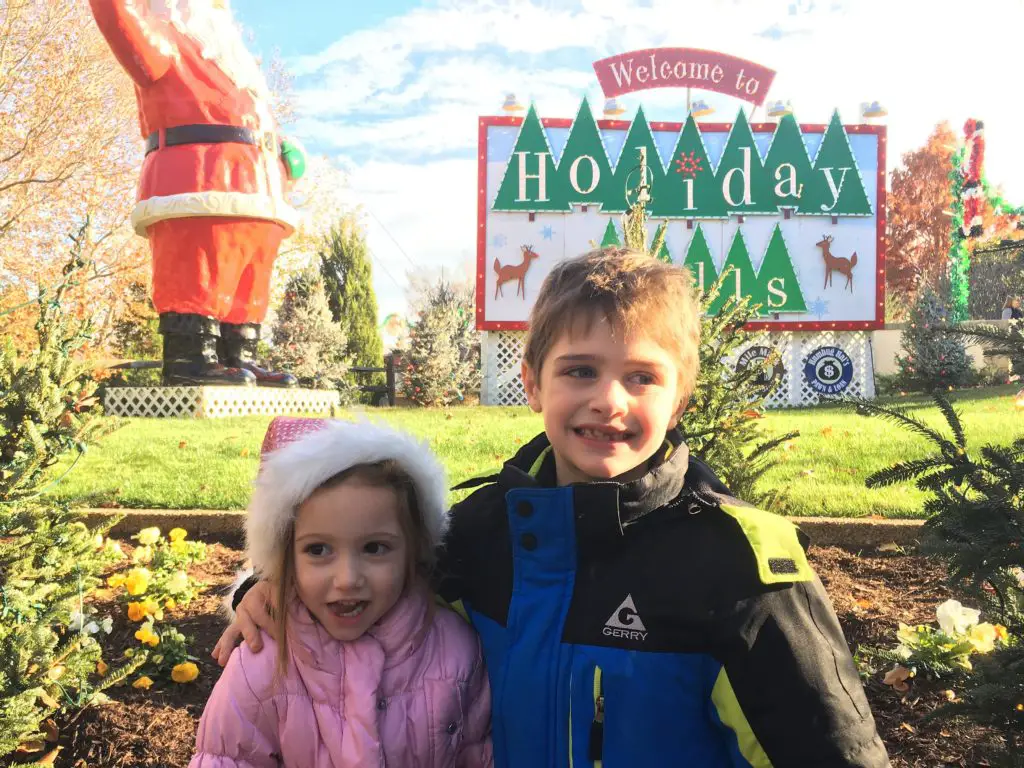 Busch Gardens Christmas Town Holiday Hills