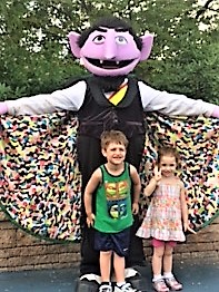 Sesame Place Count Character Greeting