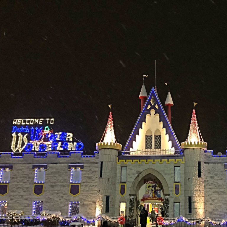 Dutch Winter Wonderland is a fantastic way to spend Christmas in Lancaster, Pennsylvania! It is great family theme park!